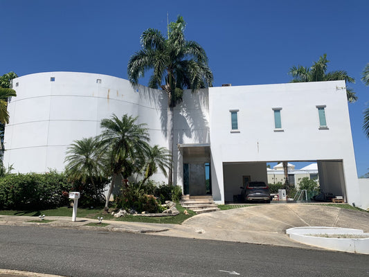House For Sale - Urb. Hostos Mayagüez