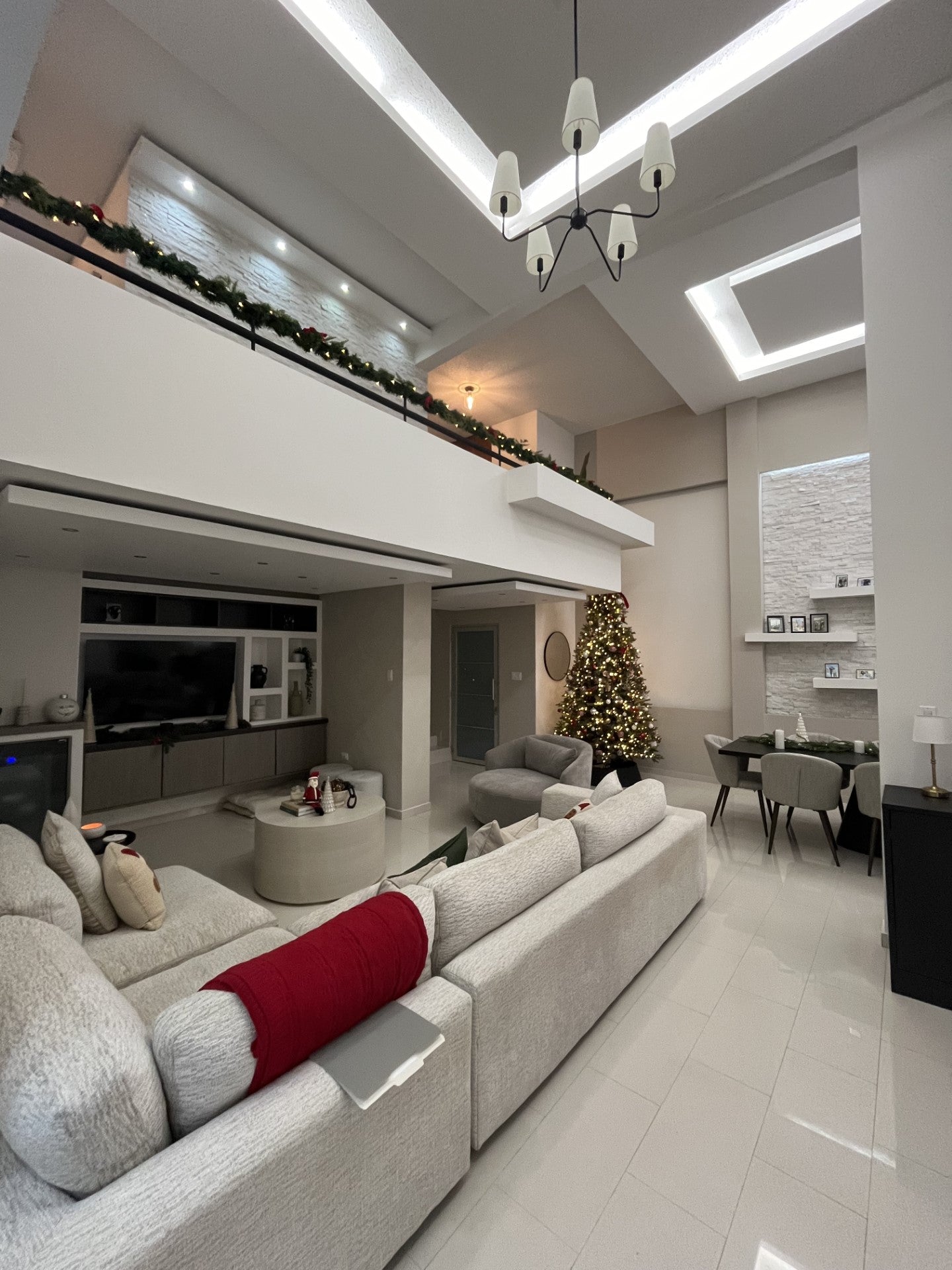 Condo Las Colinas, at Paseo los Robles Mayagüez