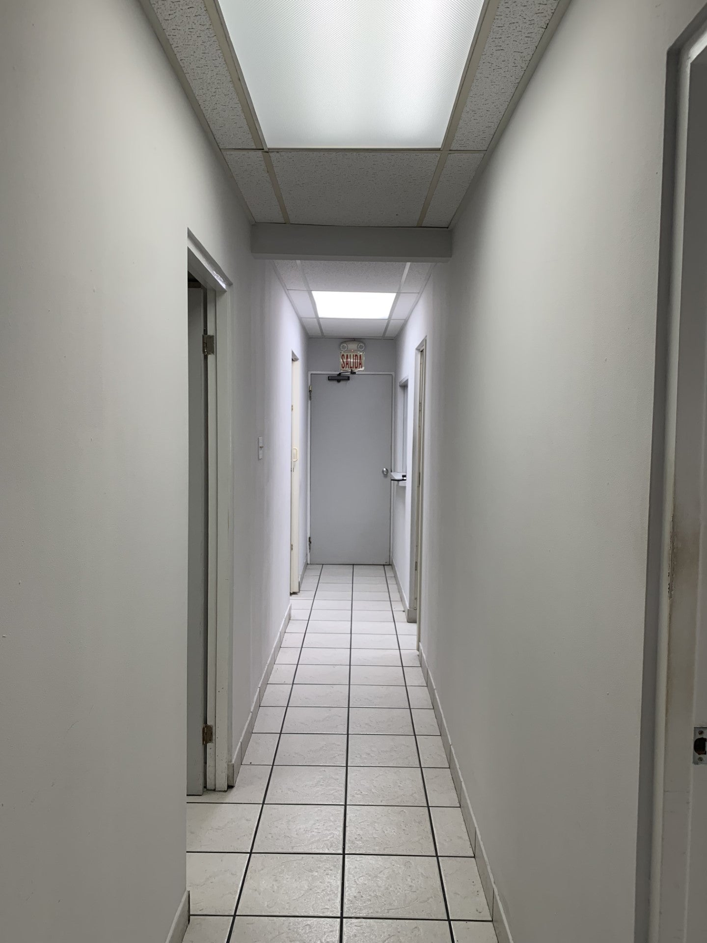 Centro Plaza Office Building