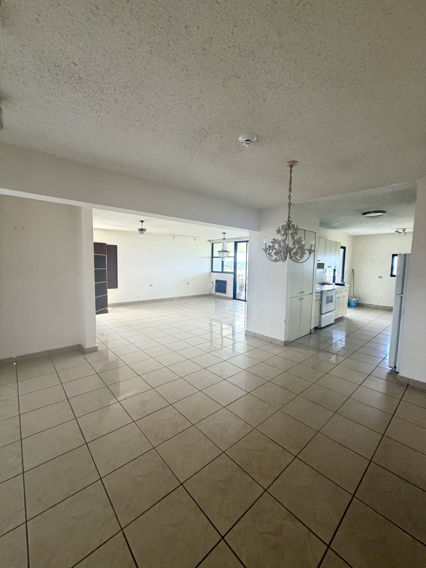 El Castillo Condominium