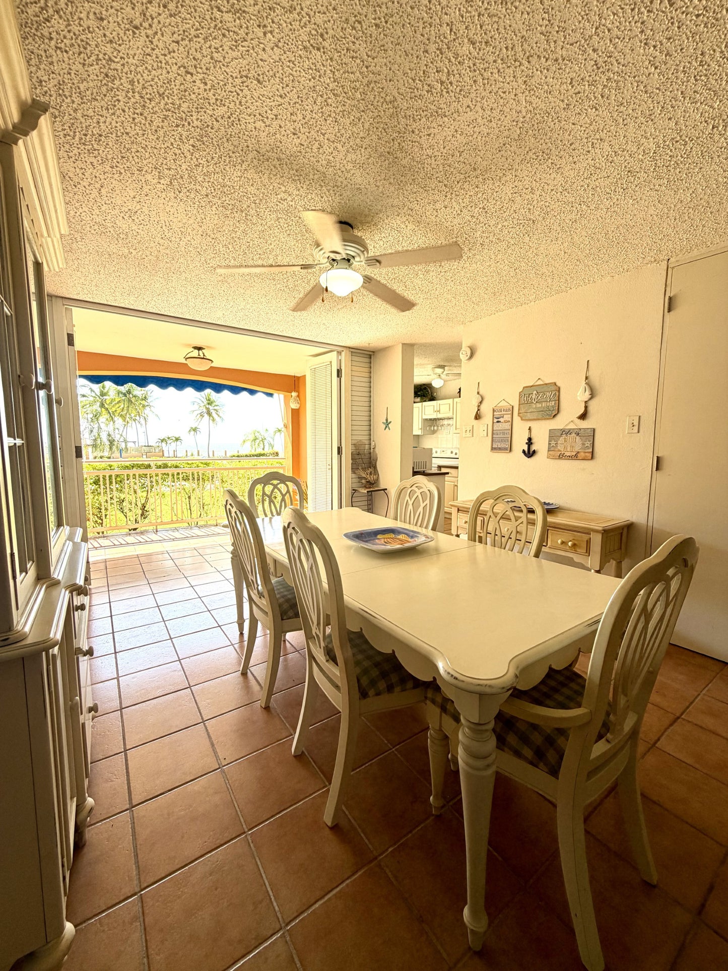 Playa Almirante Condominium