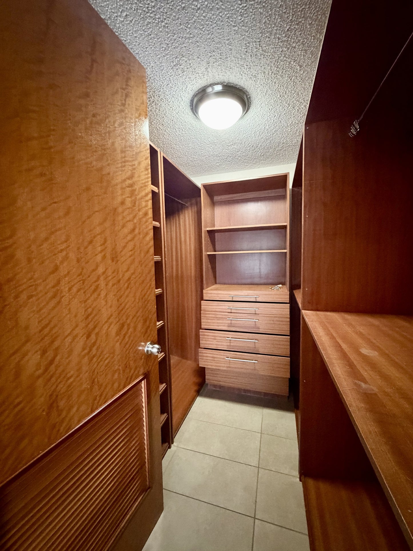 La Cima, Mayagüez - For Rent