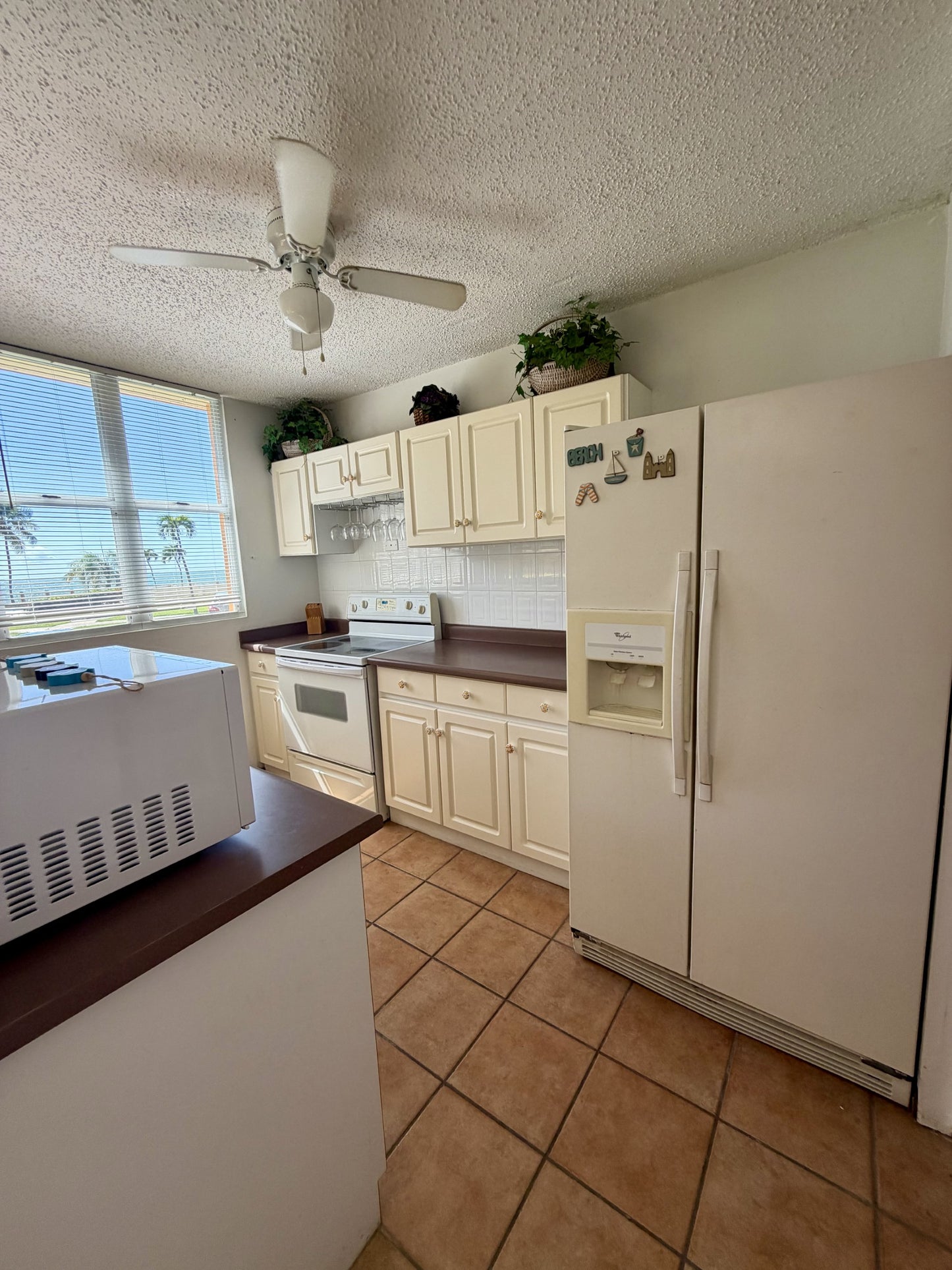 Playa Almirante Condominium