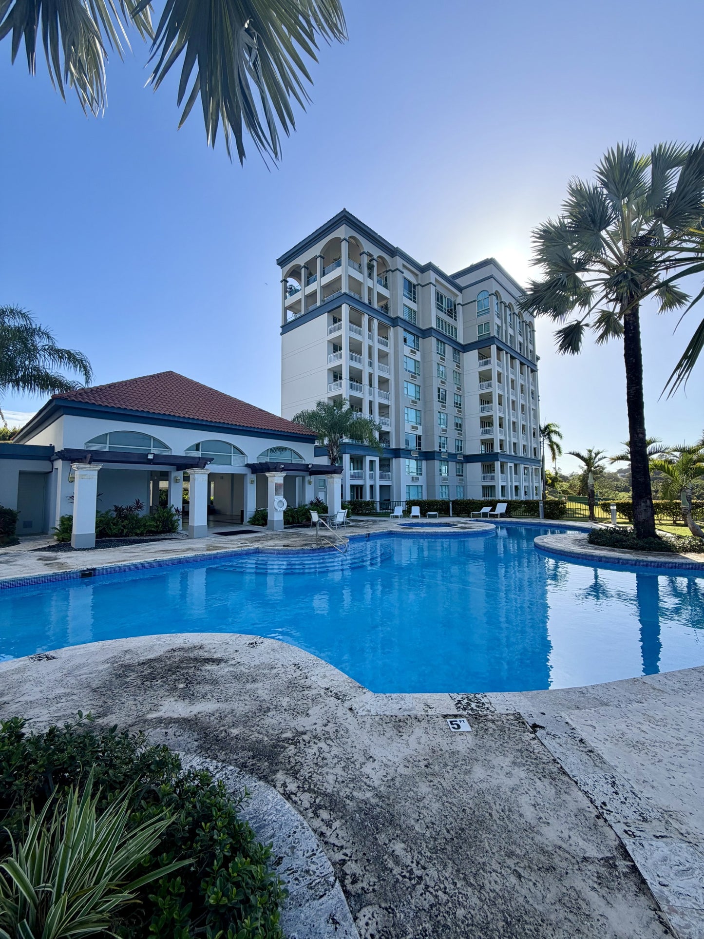 La Cima, Mayagüez - For Rent