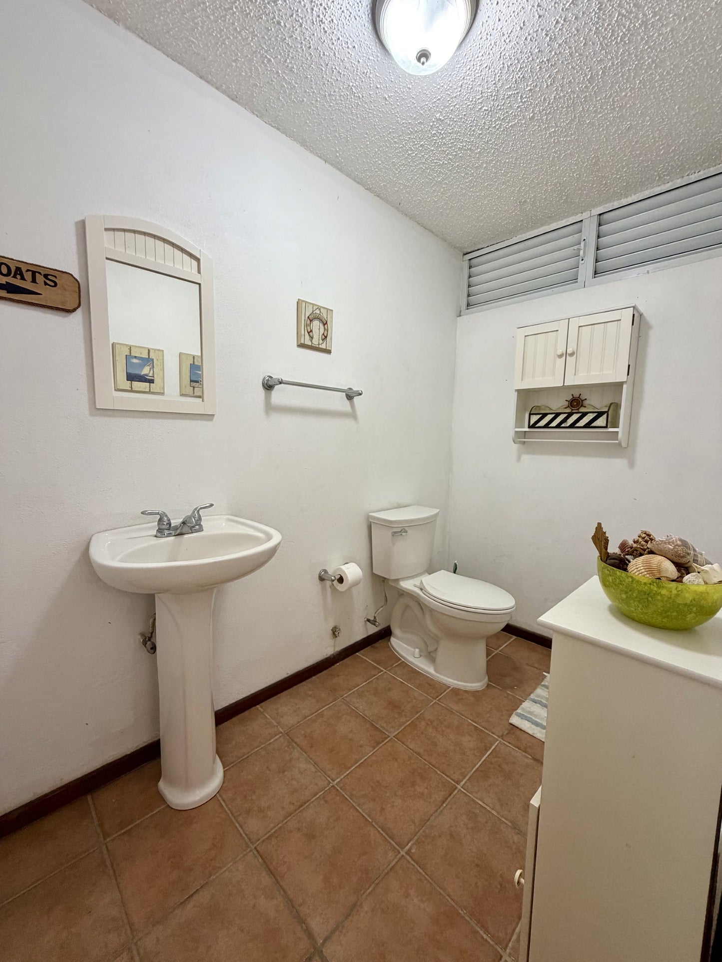 Playa Almirante Condominium